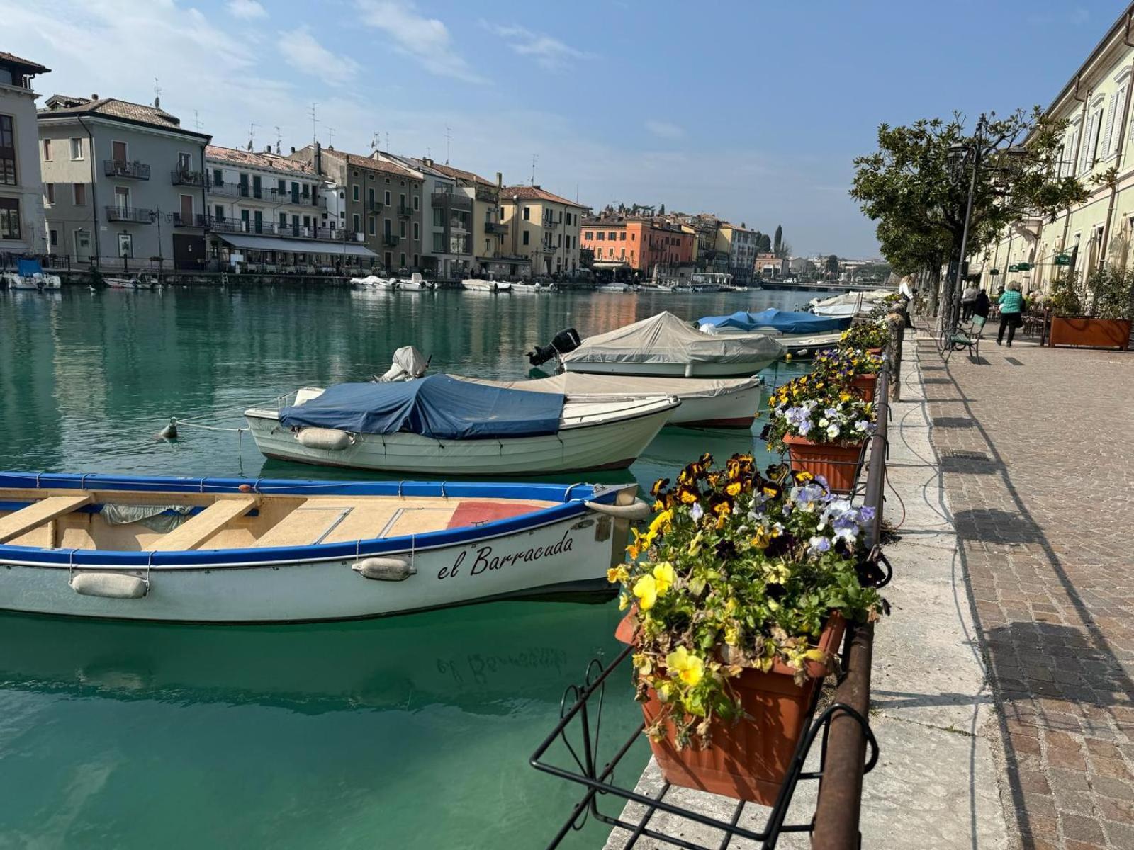 Residenza Giovanni Fronte Lago - Residence Garda Lago Πεσκιέρα ντελ Γκάρντα Εξωτερικό φωτογραφία